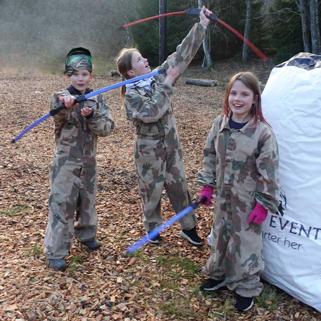 Archery-tag-barn fra 10 Archery tag barn