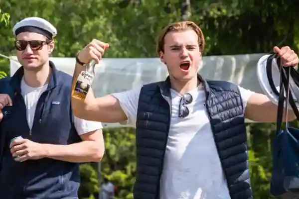 utdrikningslag i Oslo Utdrikningslag hos Highjump Event i Oslo med actionfylte aktiviteter og festlig stemning.